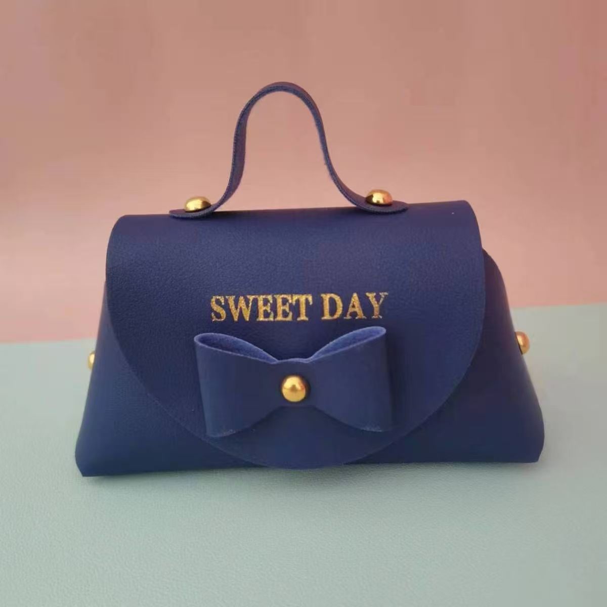Mini bags for Jewelry&Accessories amount more than k500-not for sale