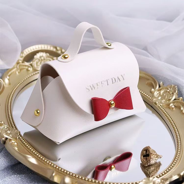 Mini bags for Jewelry&Accessories amount more than k500-not for sale