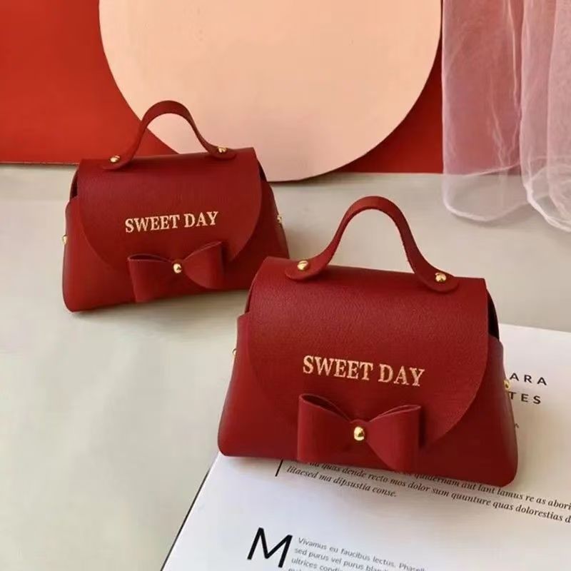 Mini bags for Jewelry&Accessories amount more than k500-not for sale