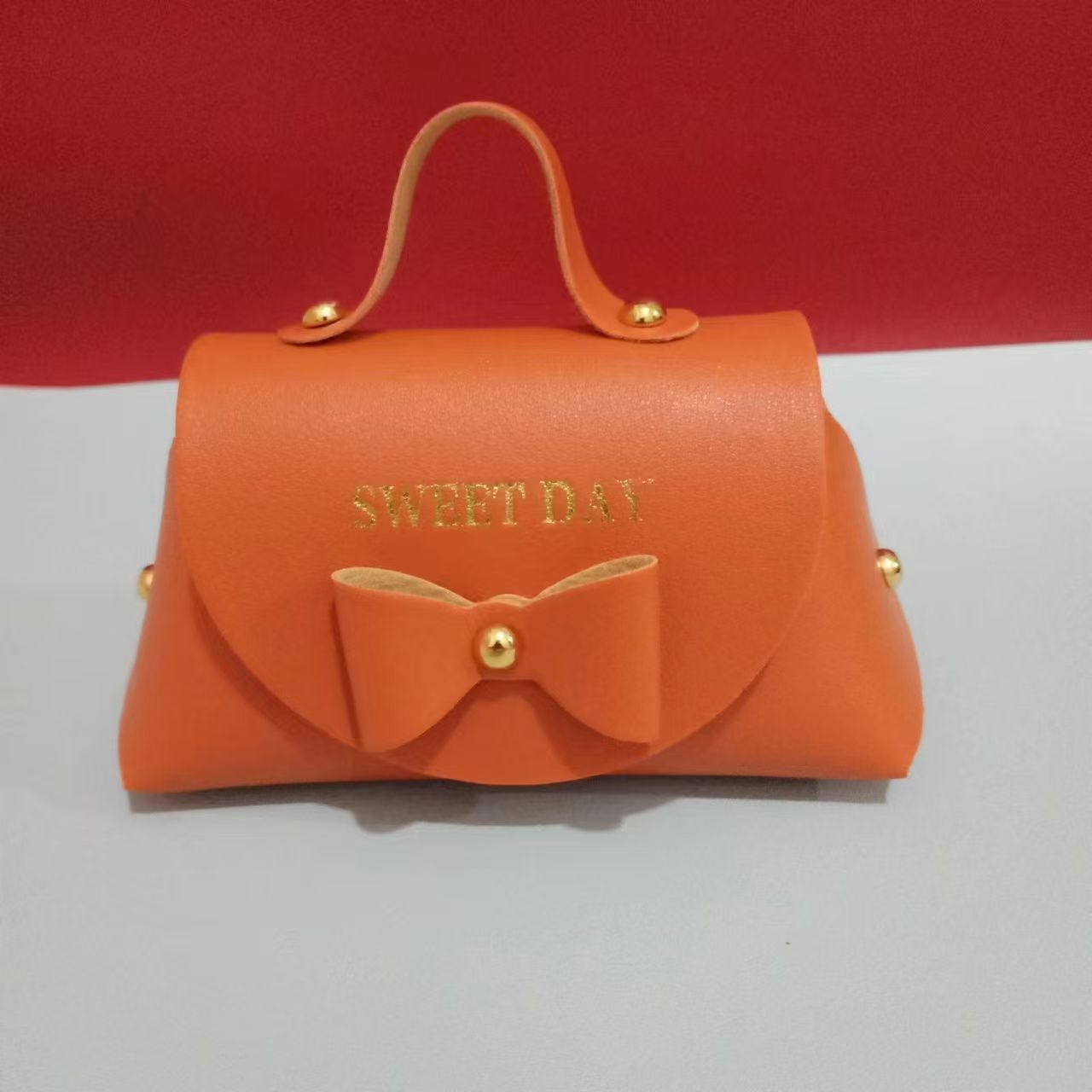Mini bags for Jewelry&Accessories amount more than k500-not for sale